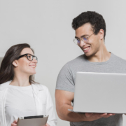 Hombre y Mujer trabajar